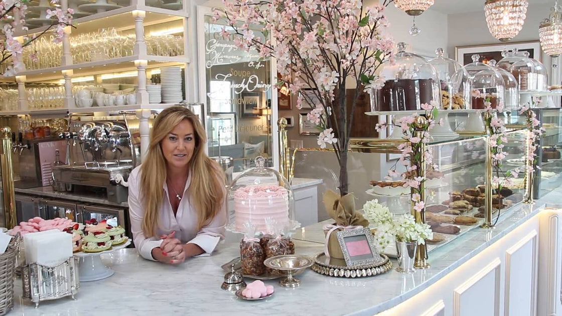 Simply Good FoodTV Gwendolyn Rogers / The Cake Bake Shop The Cake