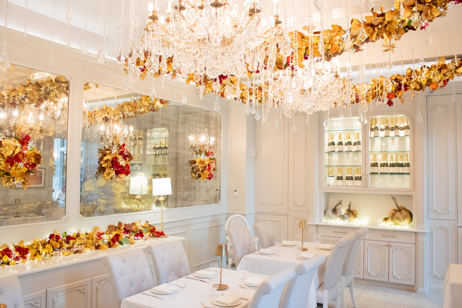 Champagne Room additional photo 2