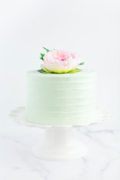 12 Fashion House Cakes You Can Make for a Classy AF Birthday