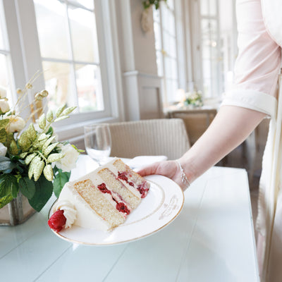 She Takes the Cake…to Disney World-Gwendolyn's Cake Bake Shop Opens In Disney