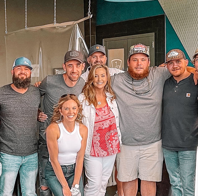 Gwendolyn Makes Birthday Cake For Zack Massey With Luke Combs – The ...