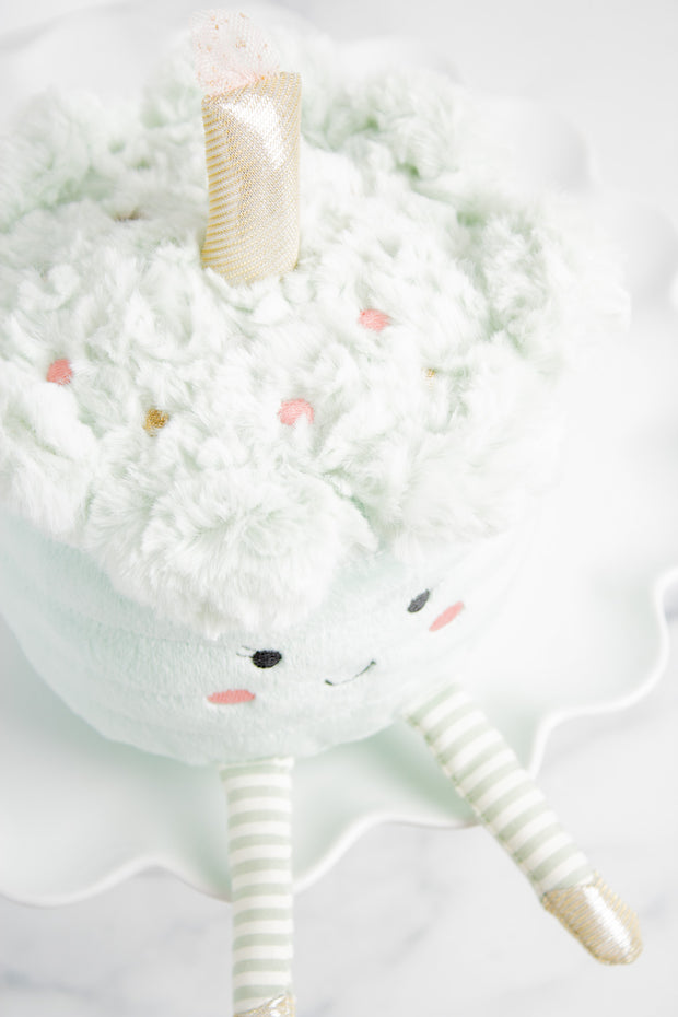 Pixie Cake Doll® Pixie Fetti