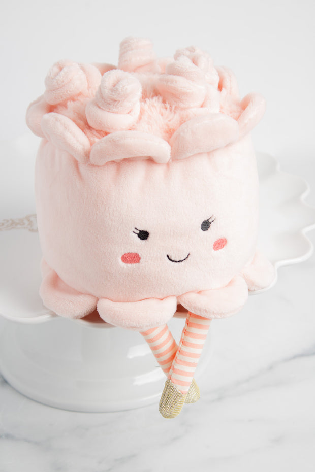 Pixie Cake Doll® Red Velvet