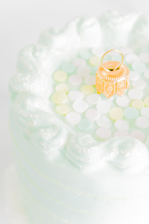 Pixie Fetti® Cake Ornament